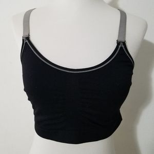 St-Eve Black Sports Bra